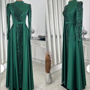 Satin patterned evening dress size 12 us